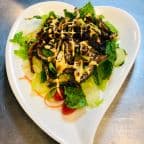 Best Spicy Salmon Skin Salad in Hackensack, NJ